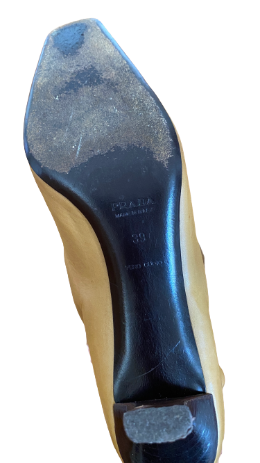 The Coveted Vintage Tan Camel Boots 39 (8.5/9)