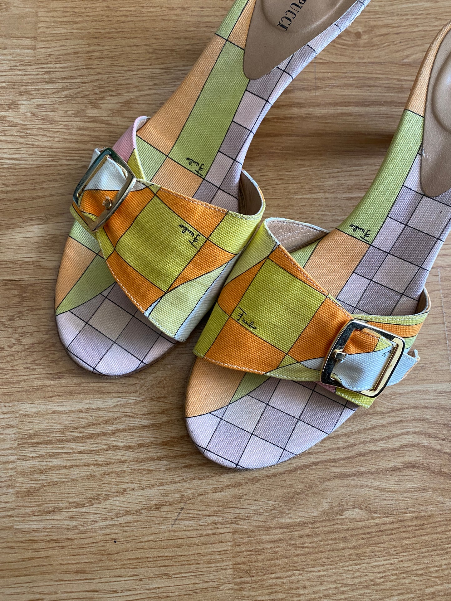 Pucci Print Sandals 9