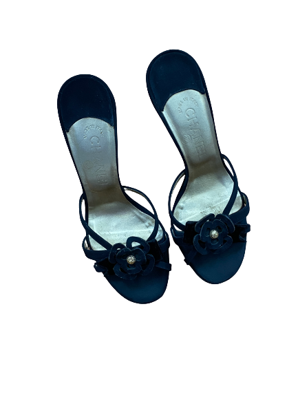 Cutie Camellia Heeled Sandals 37.5 (6.5/7)