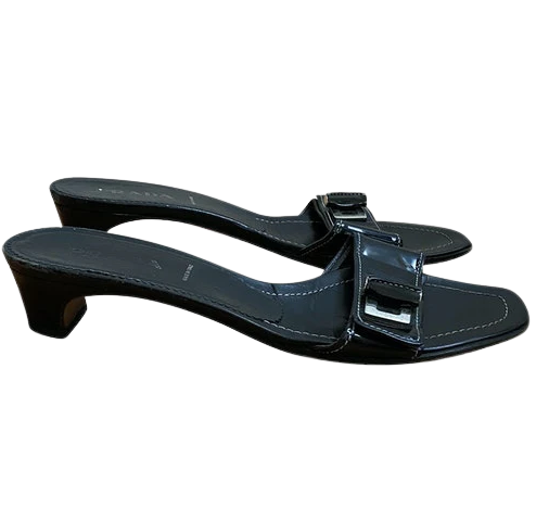 Patent Leather Buckle Sandals 37.5